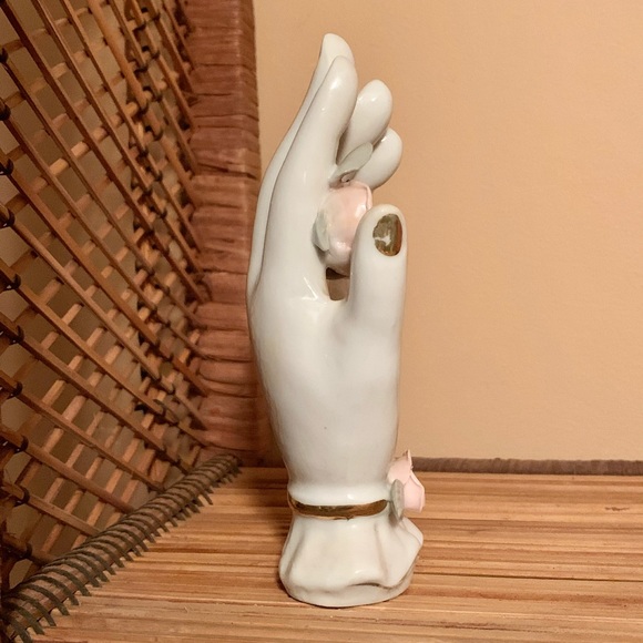 Ceramic Hand Catchall Display - Picture 5 of 5